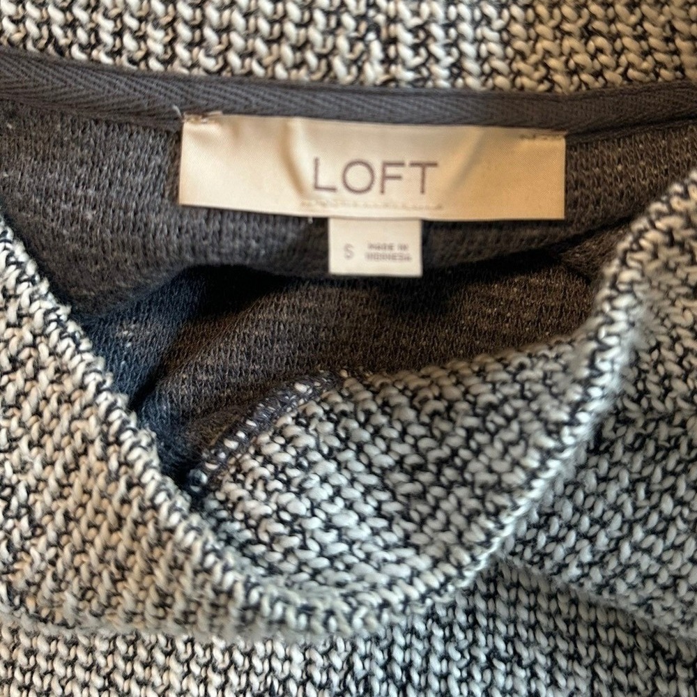 Loft Grey, Black, Cream Knit‎ Mock Neck Sweater Small